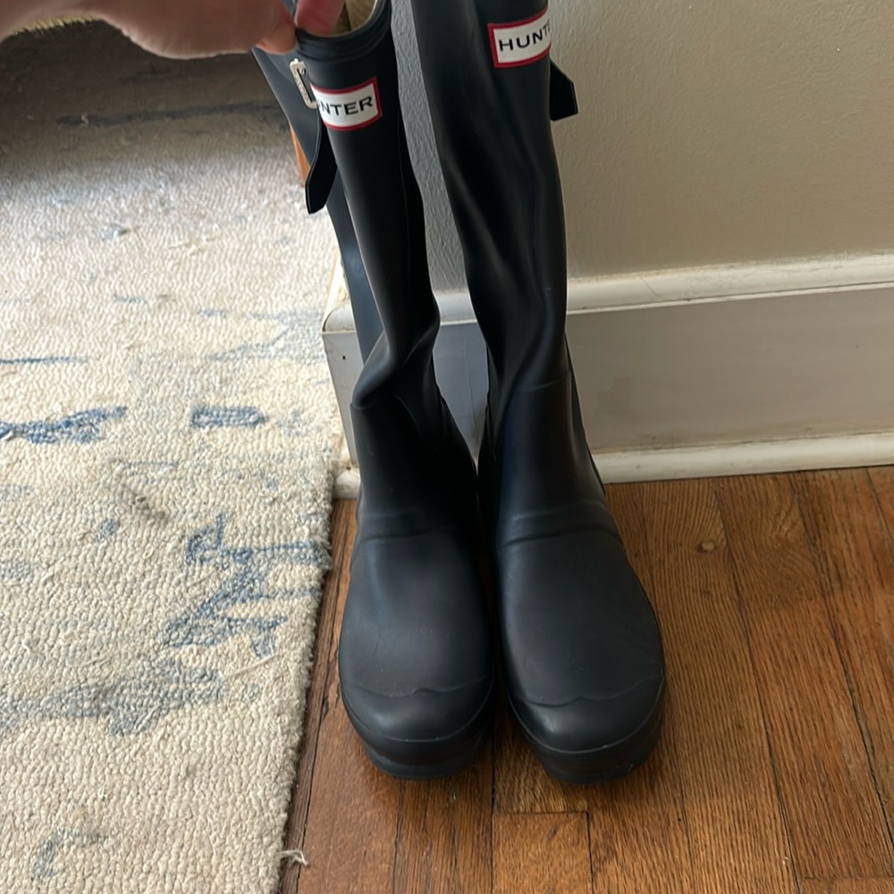 Barely worn Extended calf Hunter Boots!!